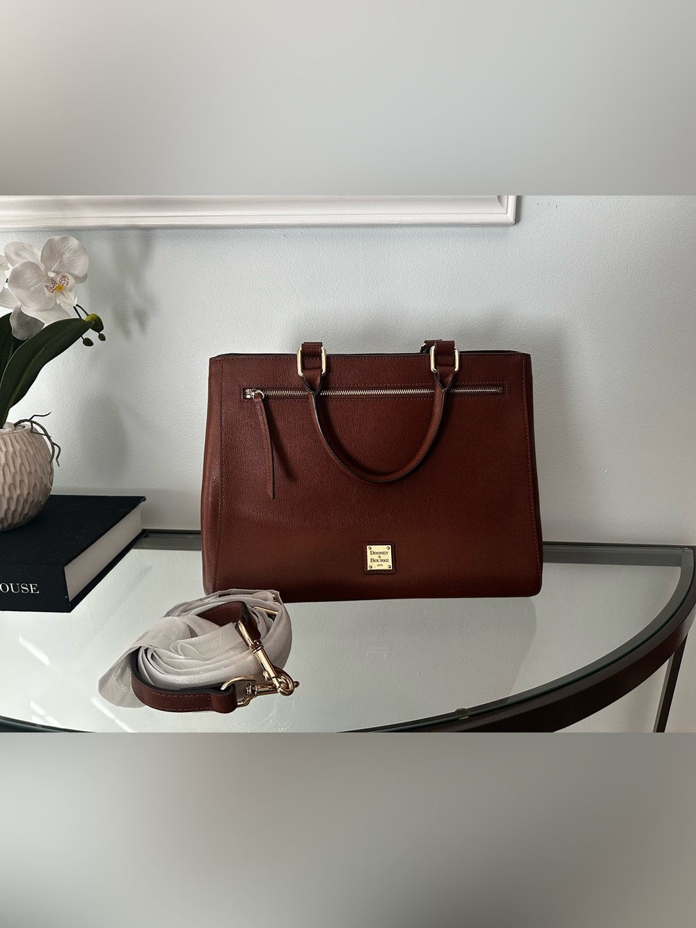 ✨ EUC Dooney & Bourke Saffiano Zip Satchel Chestnut Brown + NIP Strap